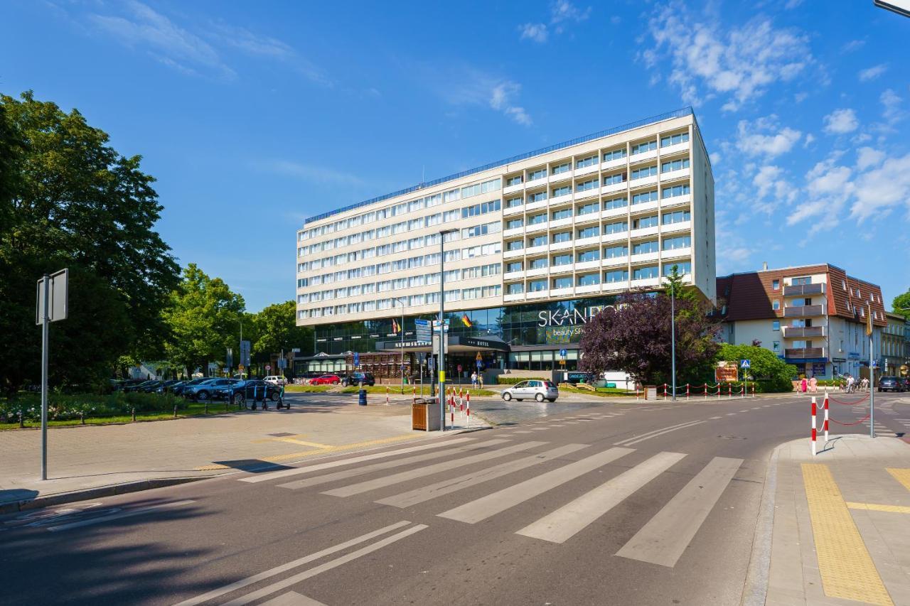Hotel New Skanpol Колобжег Екстериор снимка
