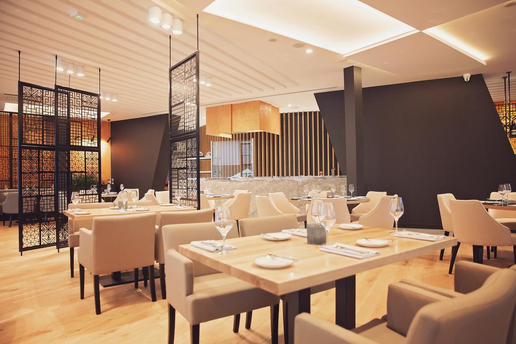 Hotel New Skanpol Колобжег Екстериор снимка