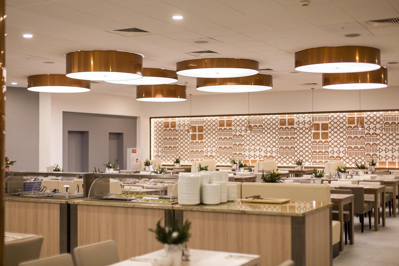 Hotel New Skanpol Колобжег Екстериор снимка
