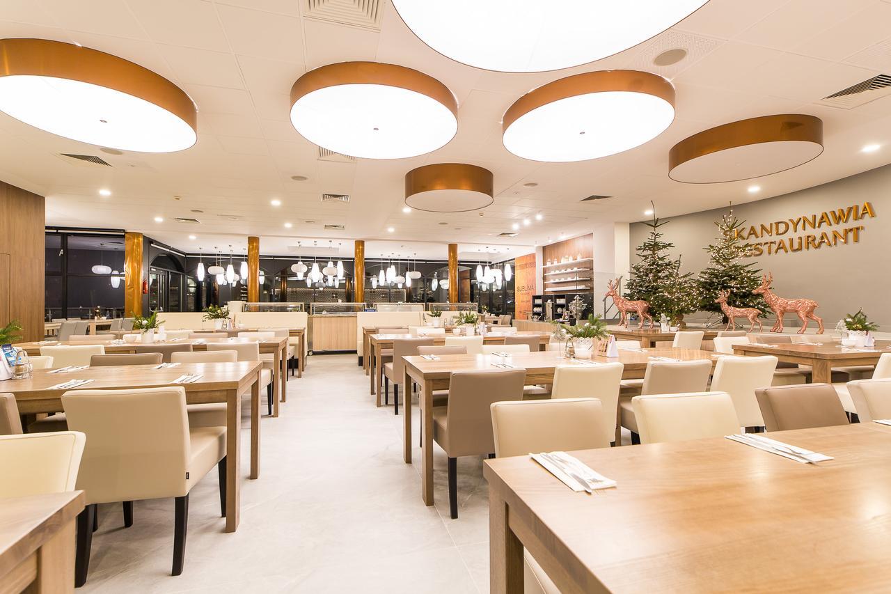 Hotel New Skanpol Колобжег Екстериор снимка