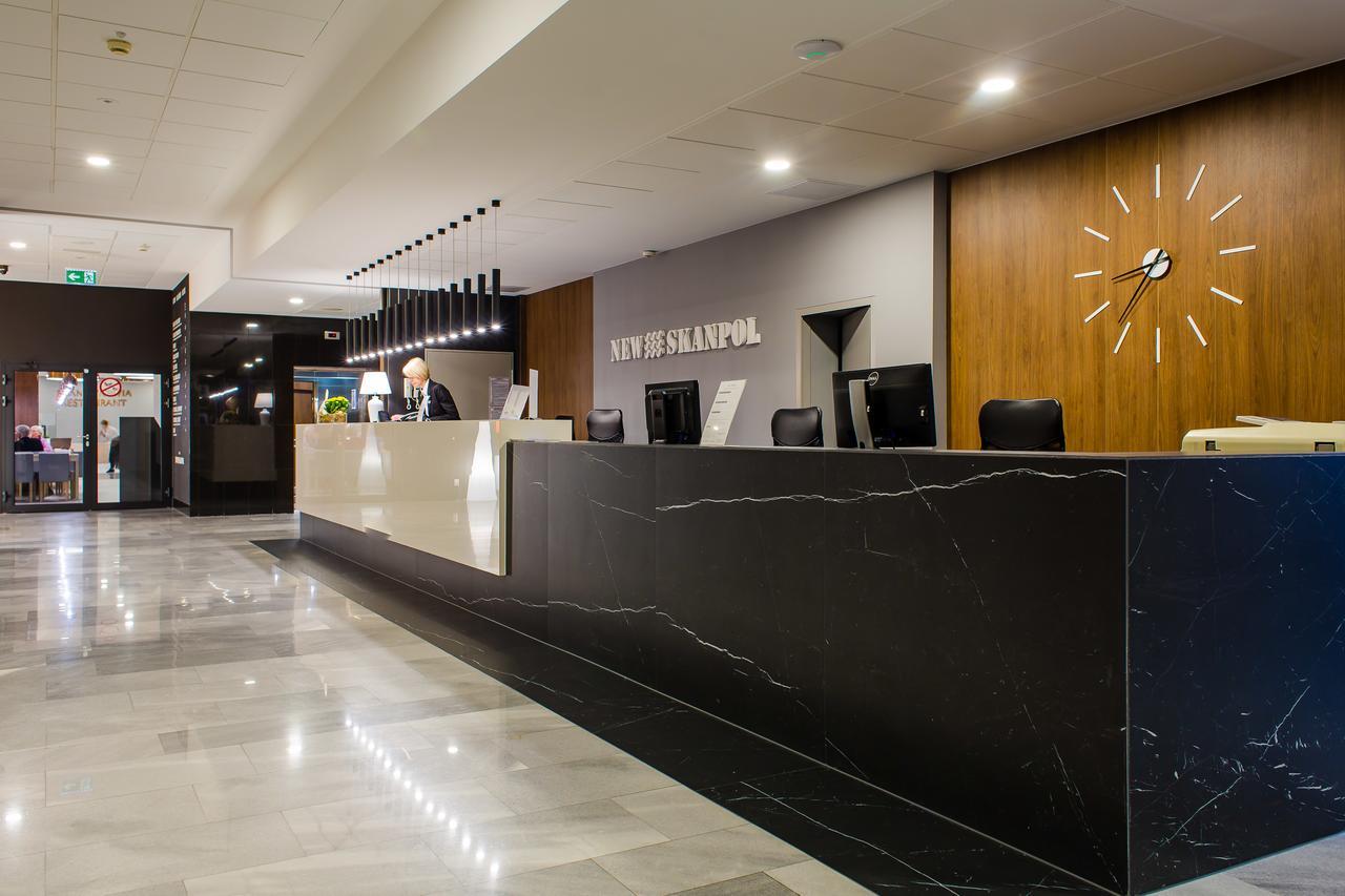Hotel New Skanpol Колобжег Екстериор снимка