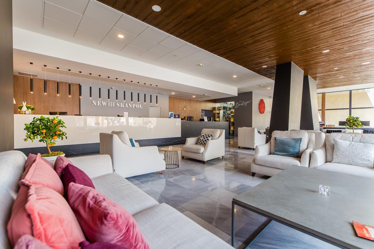Hotel New Skanpol Колобжег Екстериор снимка